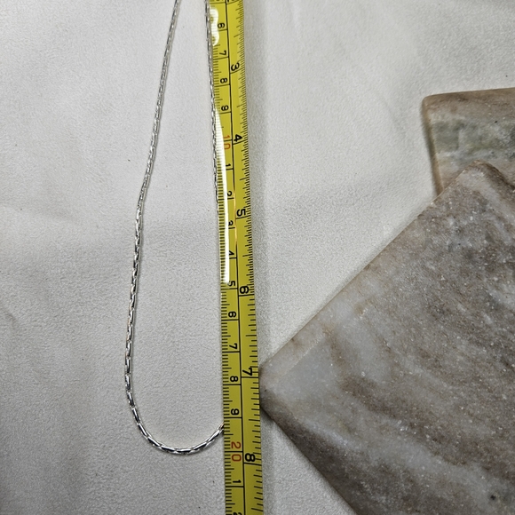 Beautiful Sterling Silver Razor Chain - Picture 11 of 11